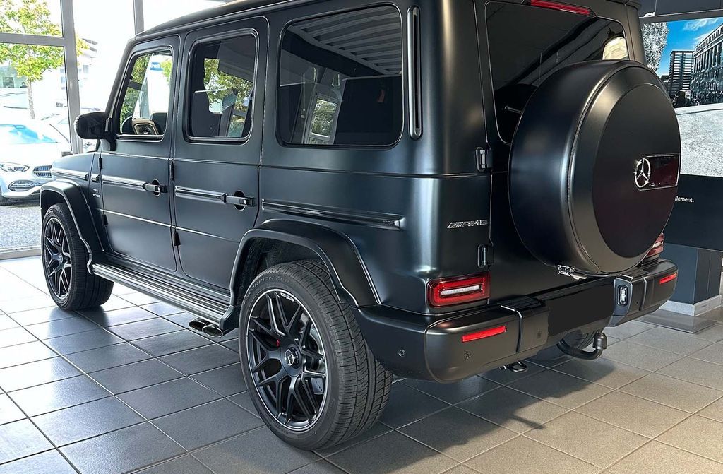 Mercedes - Benz G 63 AMG | černá matná metalíza | předváděcí auto skladem | super cena | online nákup | online prodej | autoibuy.com